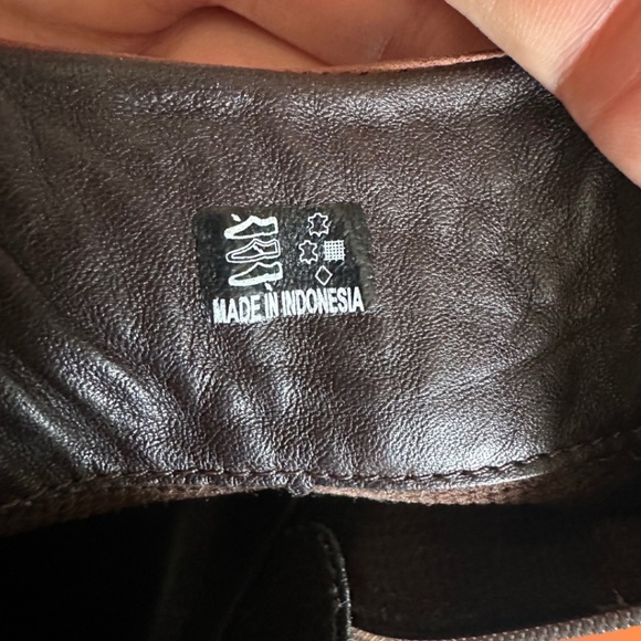 ECCO Women's Skyler Wedge Ankle Boot - Picture 7 of 10